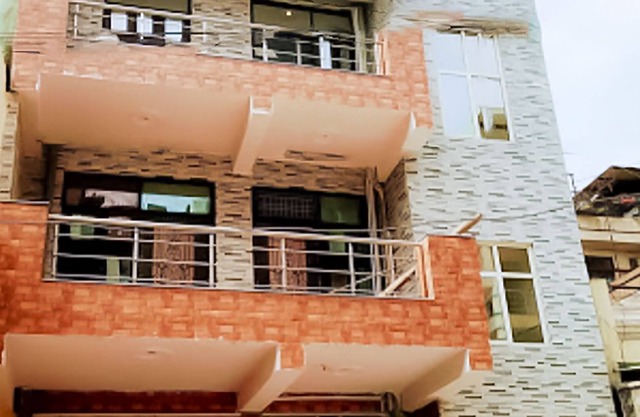 Roomshala 073 Hotel Budget Stays