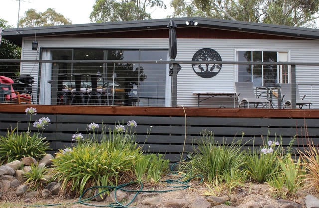 ROOS @ DOON- Absolute Lake Frontage!
