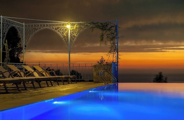 Roots Resort