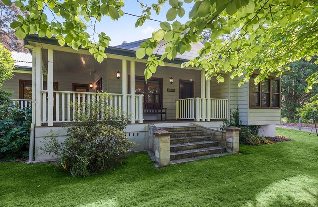 'Rosalba' The Old Dairy Farm 3-Bed Cottage
