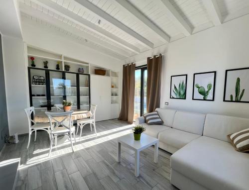 Rosalia Homestay - Ponente Apartment