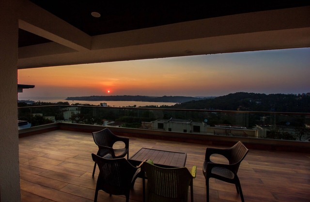 ROSASTAYS North Goa Rosa Kuber Mandovi