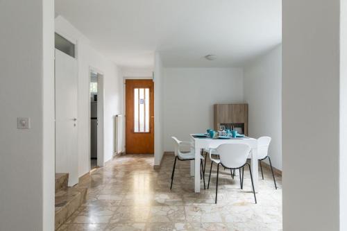 Rose 2 Apartment by Quokka 360 - duplex on 2 floors with balcony