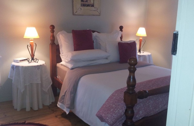 ROSA EN LAS CASAS LEAFIELD