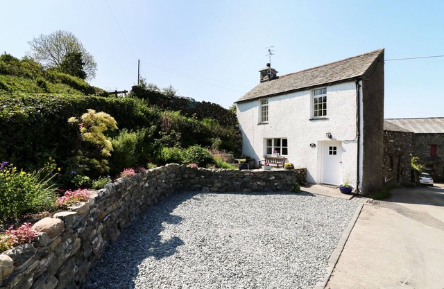 ROSE COTTAGE, se admiten mascotas en Broughton-In-Furness, Ref 981012