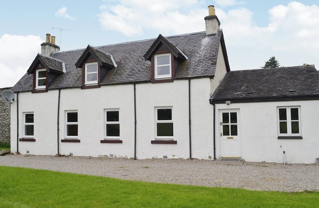 Alojamiento de 4 habitaciones en Kiltarlity, cerca de Beauly