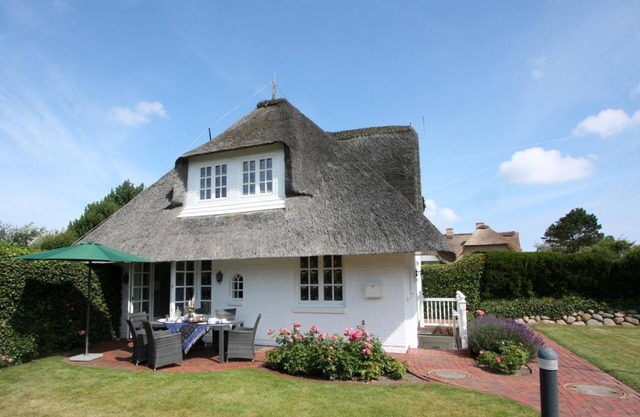 Rose house under thatch - Dreamlike vacation under thatch for a maximum of 4 people