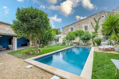 Rose Thé - Maison de village dans le Lubéron