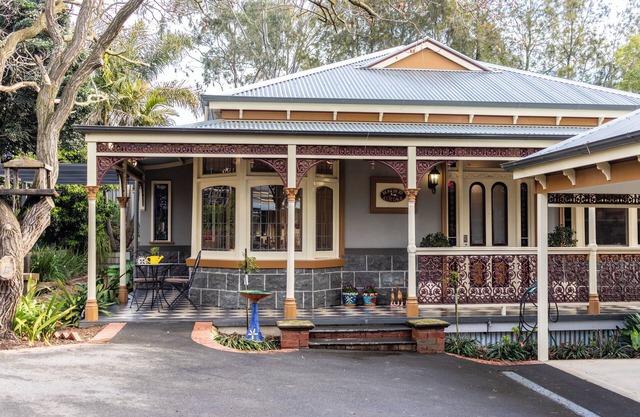 ROSEBERY COTTAGE - PREMIUM LUXURY ACCOMMODATION IN THE BEAUTIFUL YARRA VALLEY