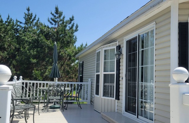 Rosebud Cottage perfectly located in Northern Michigan.