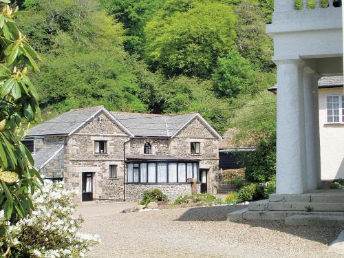 Rosecraddoc Manor - Coachman's