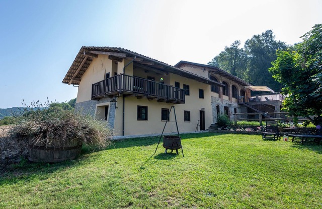 Roseto I by Interhome