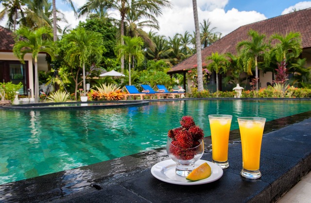Rossa Garden Hotel