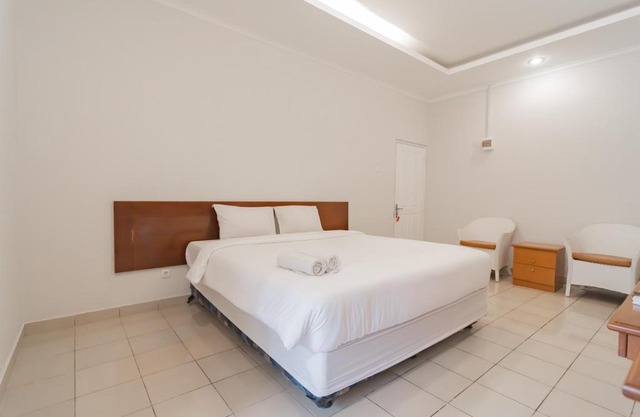 Rossan Villa Hotel near Kampus UPI Setiabudhi