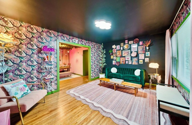 Rosy Rendezvous in the heart of the Rose District - Retro & Modern w/ Speak Easy