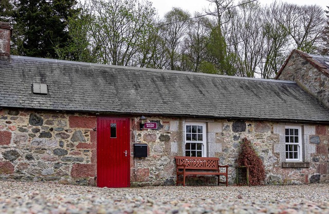 Roty Bothy, KIRRIEMUIR