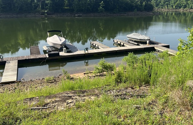 Rough River's Rustic Retreat