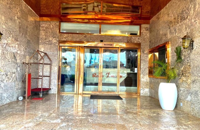 Rove Luxury Hotel and Suites