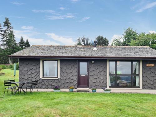 Rowan Lodge