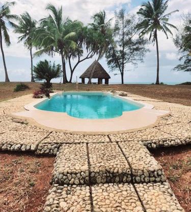 ROXY BEACH HOUSE
