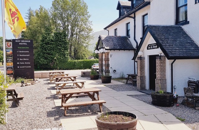 Roy Bridge Hotel
