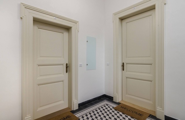 Royal APTs Prague by Michal&Friends