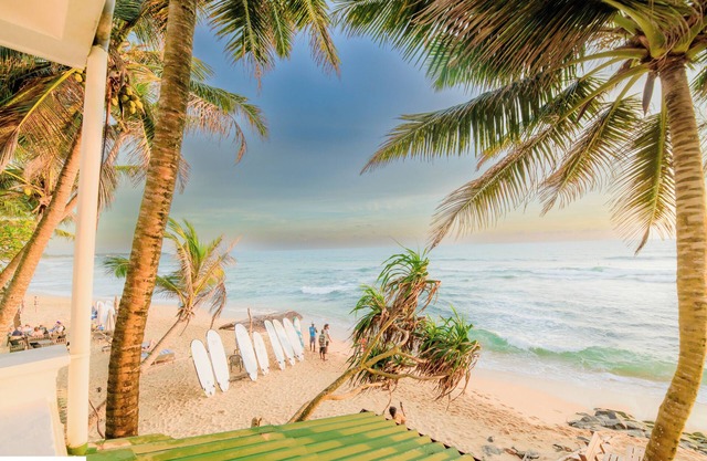Royal Beach Hotel