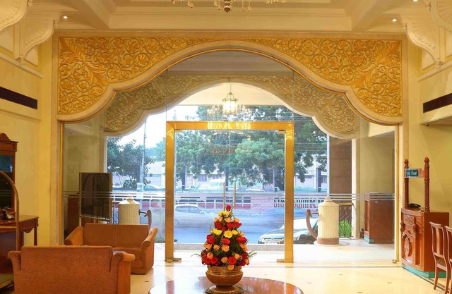 Royal Court