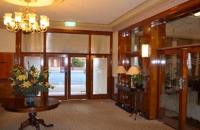 Royal Exchange Hotel