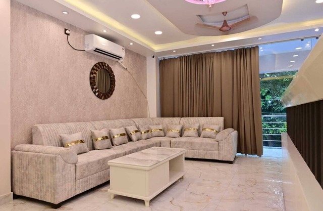 Royal Galaxy Homes