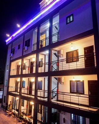 Royal Hillside Apartments and Hotels
