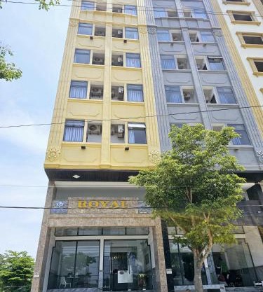Royal Hotel & Apartment