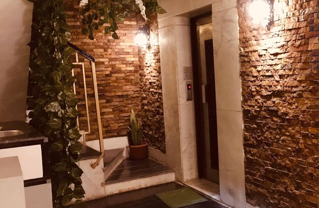 royal hotel
