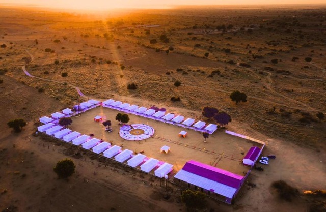 Royal Pavilion The Cozy Camp at Sam Sand Dunes