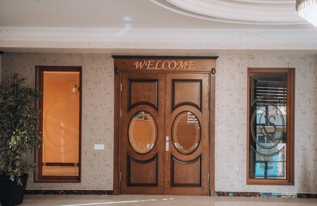 Royal Sapphire Hotel