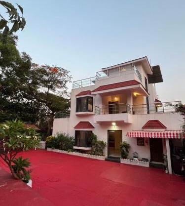 Royal Villa 2 - Big Pvt Swimming Pool - 3BHK Villa - Lonavala