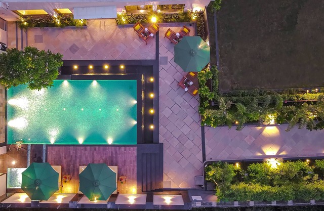 Royale Sarovar Portico Agra