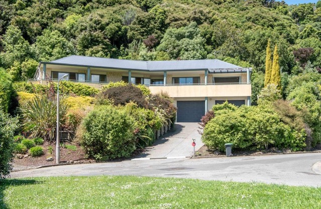 Rue Noyer Lookout - Akaroa Holiday Home