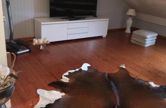 Ruheges Zimmer, 100 m zum See, Strandbad