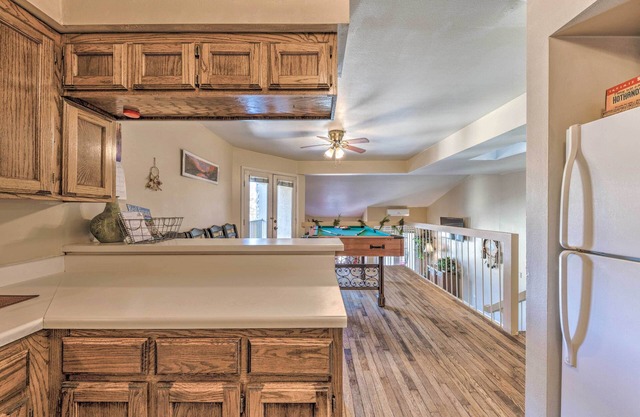 Ruidoso Condo Near Skiing, Hiking & Casinos!