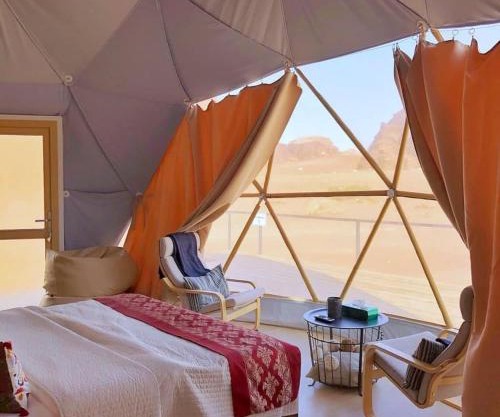 RUM LAURA lUXURY CAMP