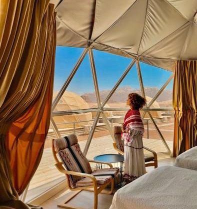 rum luxury camp