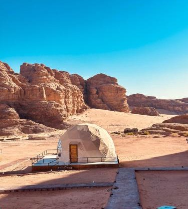 RUM MARS lUXURY CAMP