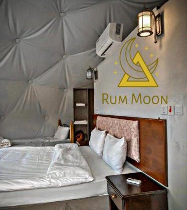 Rum Moon Bubbles Luxury Camp