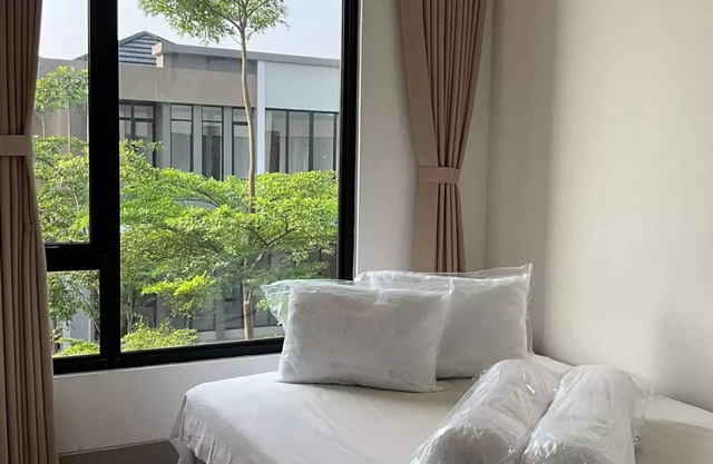 Rumah Dallas pik 2 dan free pembantu Banyak tempat wisata kuliner, klub, pantai