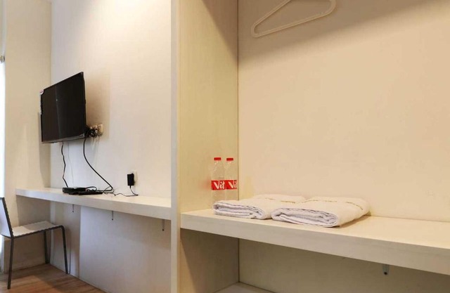 Rumah Kayu Manis Bintaro