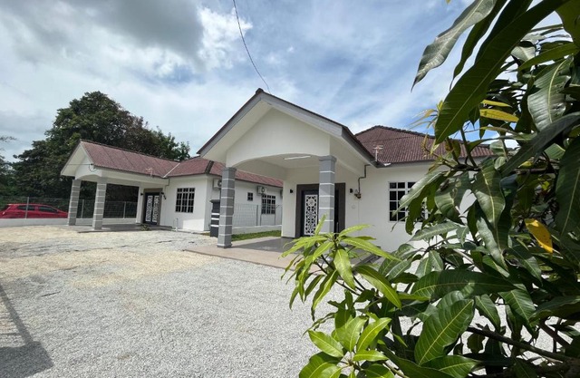 Rumah Tamu Zeha Muar Johor