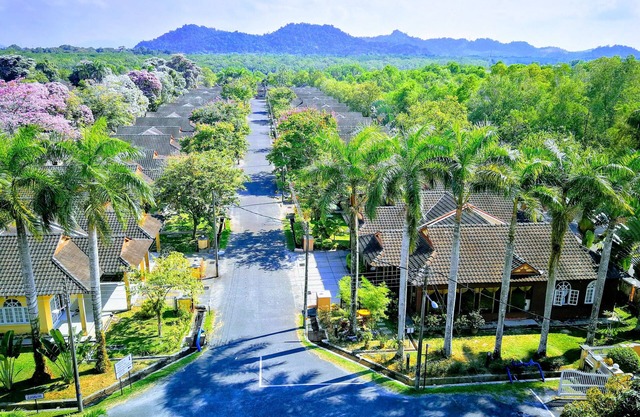 RUMBIA RESORT VILLA Paka Terengganu