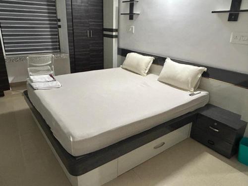 Rumi HomeStays-104-1BHK