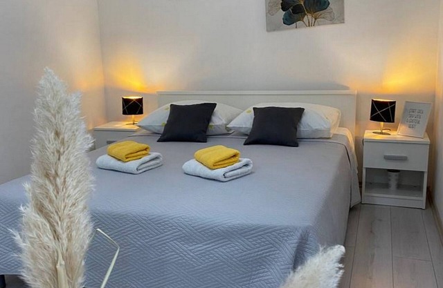 Rural Apartment Ante